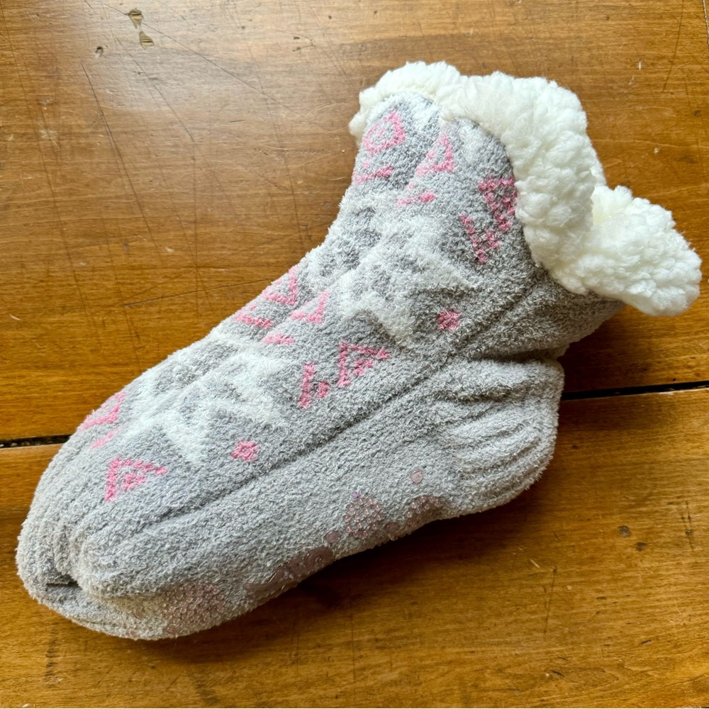 Muk Luks Cabin Socks